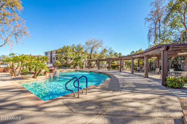 5345 E VAN BUREN Street 335, Phoenix, AZ 85008