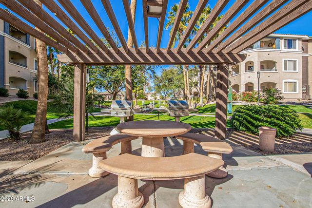 5345 E VAN BUREN Street 335, Phoenix, AZ 85008