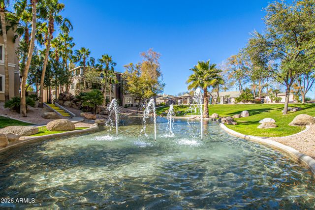 5345 E VAN BUREN Street 335, Phoenix, AZ 85008