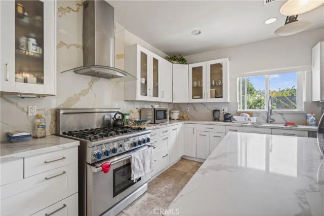3216 E Mobeck, West Covina, CA 91791