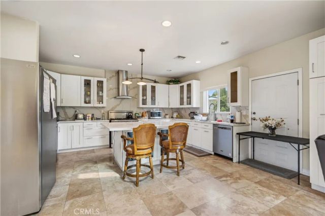 3216 E Mobeck, West Covina, CA 91791