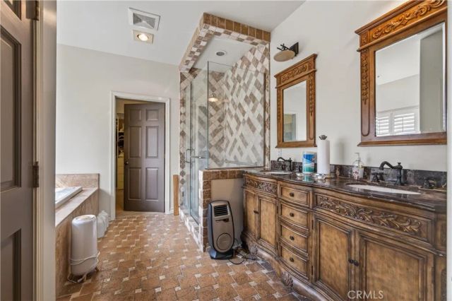 3216 E Mobeck, West Covina, CA 91791