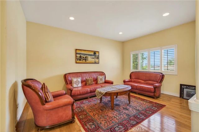 3216 E Mobeck, West Covina, CA 91791