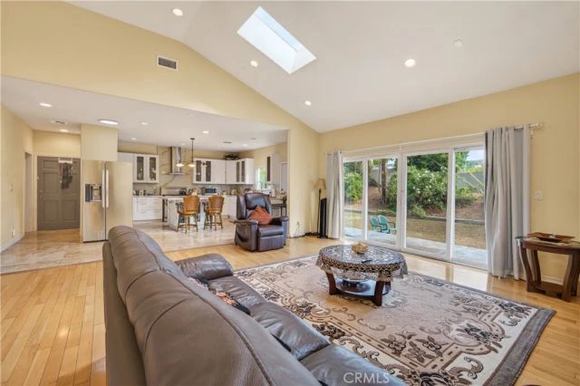 3216 E Mobeck, West Covina, CA 91791