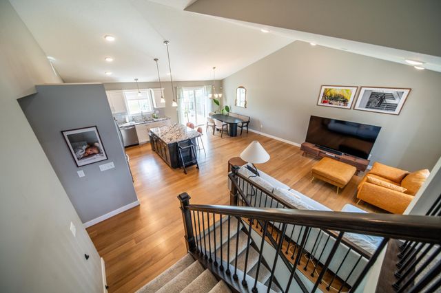 862 Portsmith Drive NW, Rochester, MN 55901