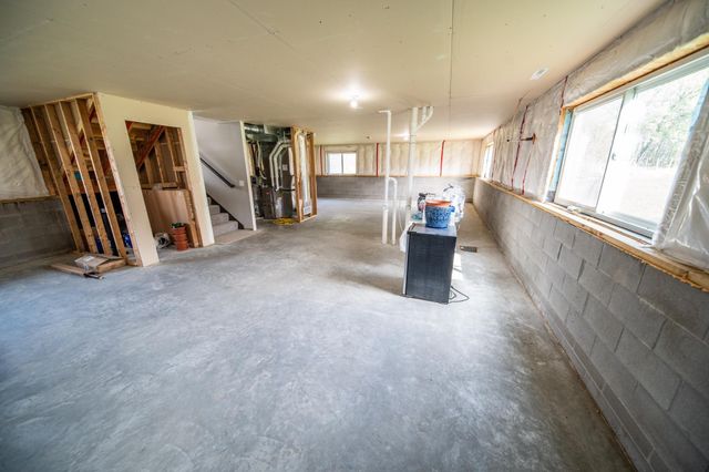 862 Portsmith Drive NW, Rochester, MN 55901