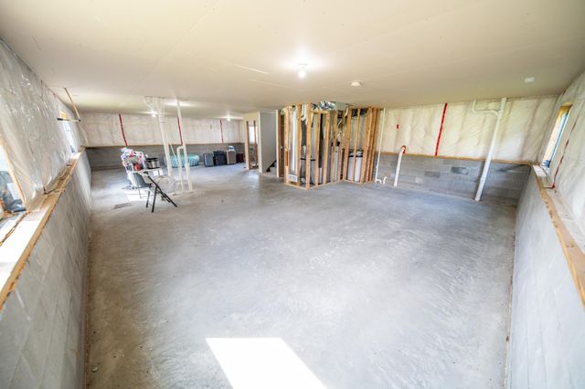 862 Portsmith Drive NW, Rochester, MN 55901