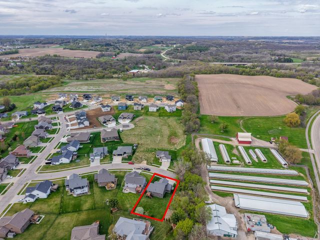 862 Portsmith Drive NW, Rochester, MN 55901