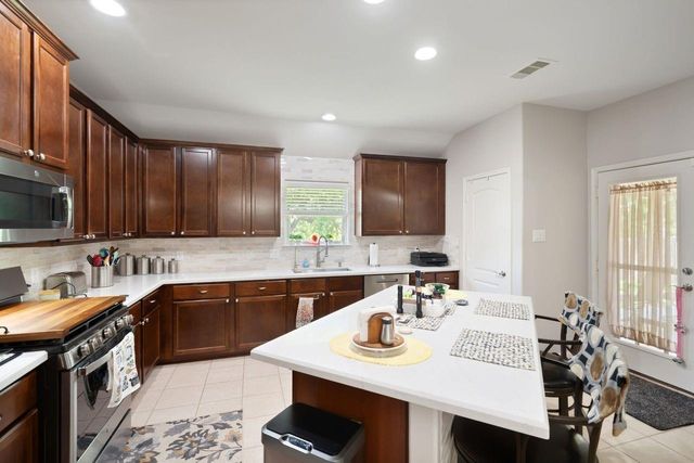 2020 Borthwick Lane, Conroe, TX 77301