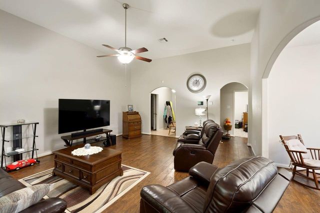 2020 Borthwick Lane, Conroe, TX 77301