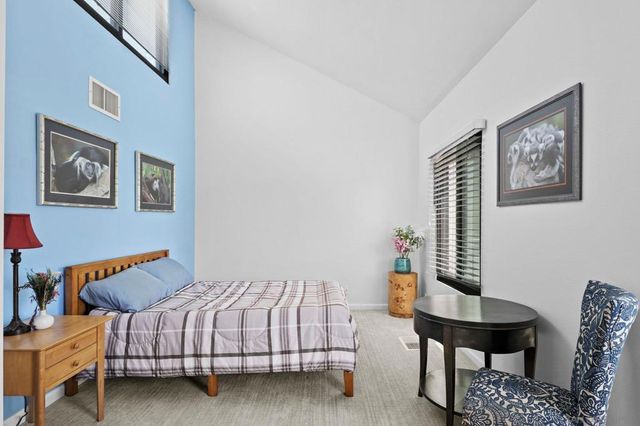 3823 Caminito Litoral 208, San Diego, CA 92107