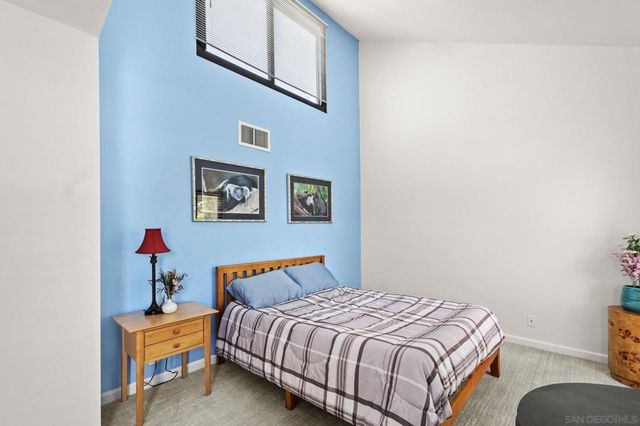 3823 Caminito Litoral 208, San Diego, CA 92107