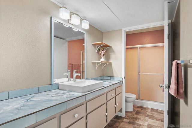 3823 Caminito Litoral 208, San Diego, CA 92107