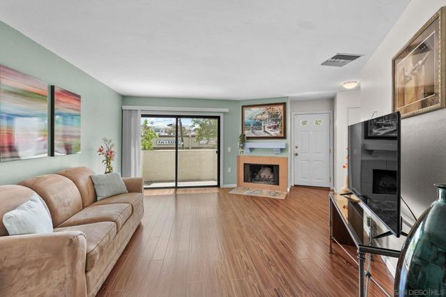 3823 Caminito Litoral 208, San Diego, CA 92107