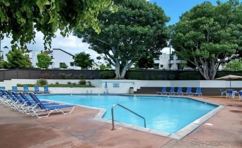 3823 Caminito Litoral 208, San Diego, CA 92107