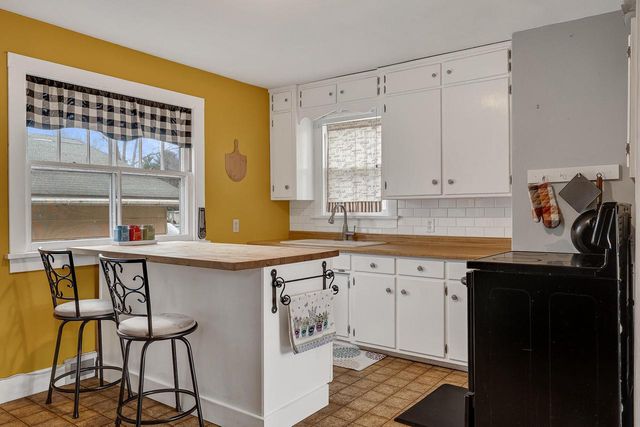 818 Long COURT, Sparta, WI 54656