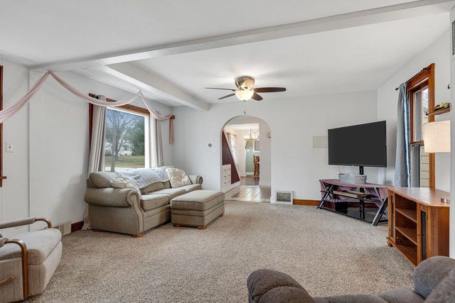 818 Long COURT, Sparta, WI 54656