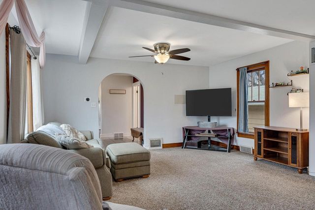 818 Long COURT, Sparta, WI 54656