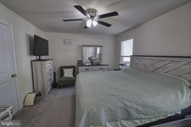 48 RUSTIC LN, Colonial Beach, VA 22443