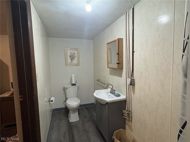 150 Orchard Street, Wintersville, OH 43953