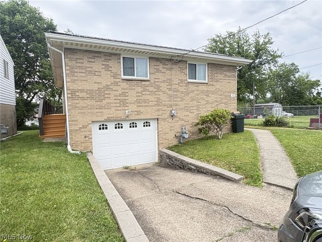 150 Orchard Street, Wintersville, OH 43953