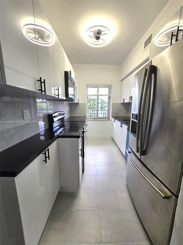 2131 Calais Dr 7, Miami Beach, FL 33141