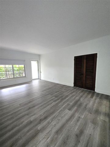2131 Calais Dr 7, Miami Beach, FL 33141