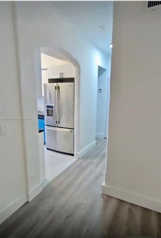 2131 Calais Dr 7, Miami Beach, FL 33141