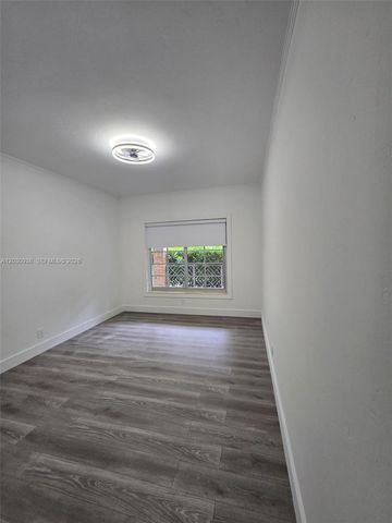 2131 Calais Dr 7, Miami Beach, FL 33141