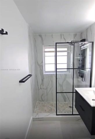 2131 Calais Dr 7, Miami Beach, FL 33141