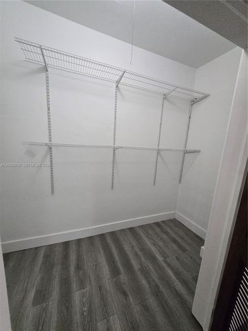2131 Calais Dr 7, Miami Beach, FL 33141