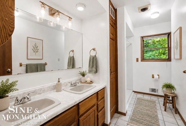 9211 Folkert Road, Clay Twp, MI 48001