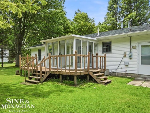 9211 Folkert Road, Clay Twp, MI 48001
