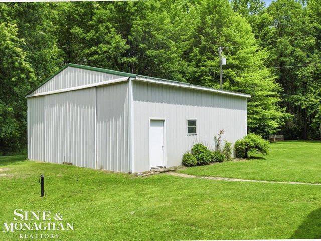 9211 Folkert Road, Clay Twp, MI 48001