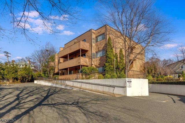 971 Bloomfield Ave A-12, Glen Ridge Boro Twp., NJ 07028