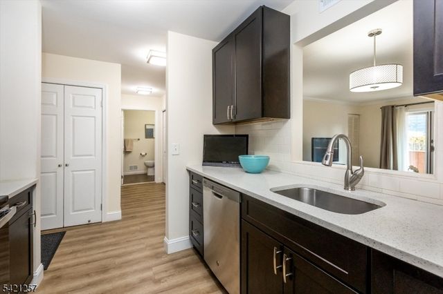 971 Bloomfield Ave A-12, Glen Ridge Boro Twp., NJ 07028