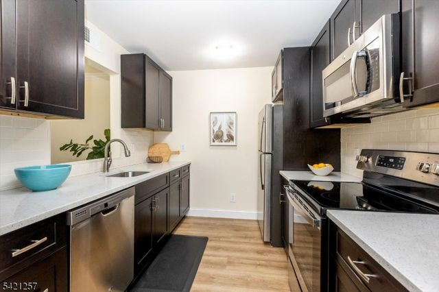 971 Bloomfield Ave A-12, Glen Ridge Boro Twp., NJ 07028