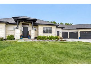 5825 S Watson Cir, Littleton, CO 80123