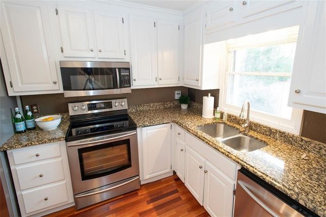 470 Forestgate Court, Atlanta, GA 30350