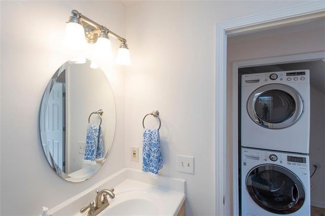 470 Forestgate Court, Atlanta, GA 30350