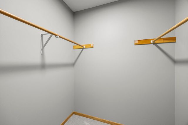 1770 Donegal Drive 6, Woodbury, MN 55125