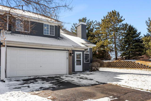 1770 Donegal Drive 6, Woodbury, MN 55125