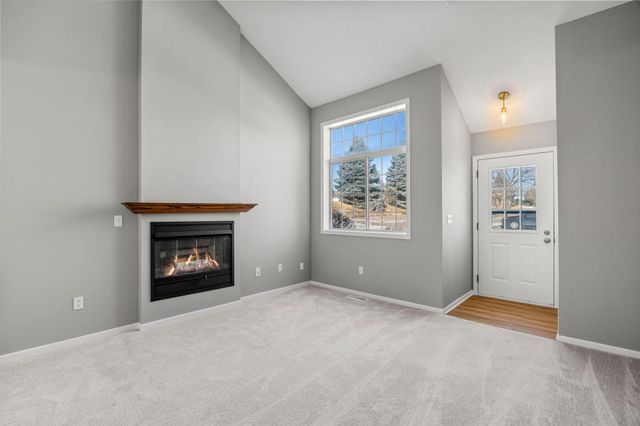 1770 Donegal Drive 6, Woodbury, MN 55125