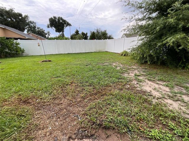 1302 NORWICK DRIVE, Lutz, FL 33559