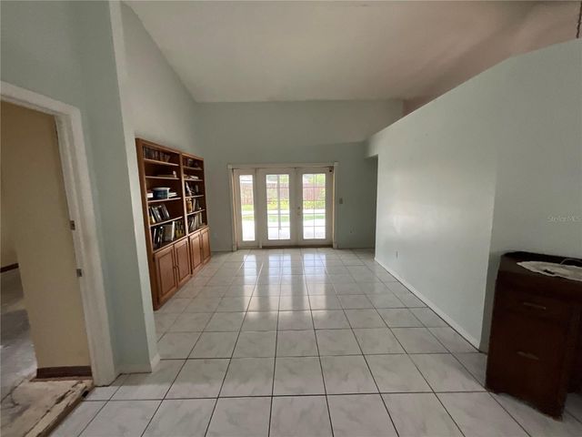 1302 NORWICK DRIVE, Lutz, FL 33559