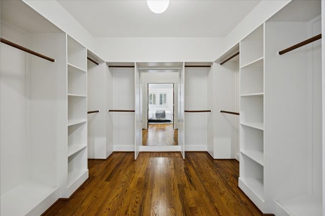 401 W 21 St Street, Houston, TX 77008