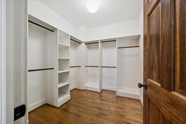 401 W 21 St Street, Houston, TX 77008