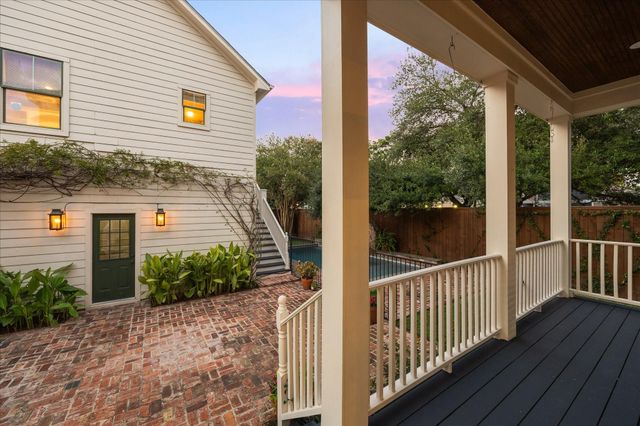 401 W 21 St Street, Houston, TX 77008