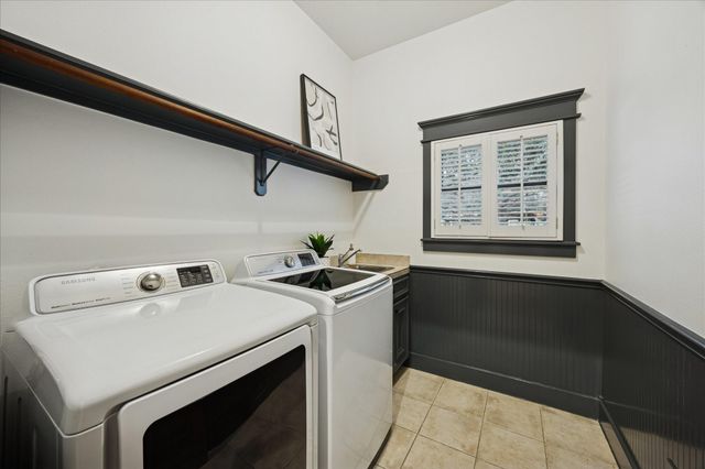 401 W 21 St Street, Houston, TX 77008