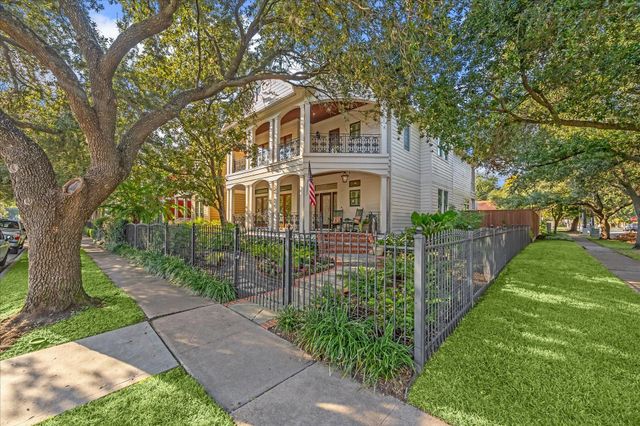 401 W 21 St Street, Houston, TX 77008